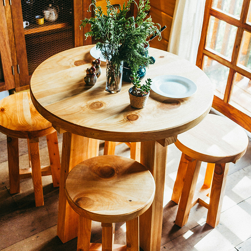 Wooden chair-32.png