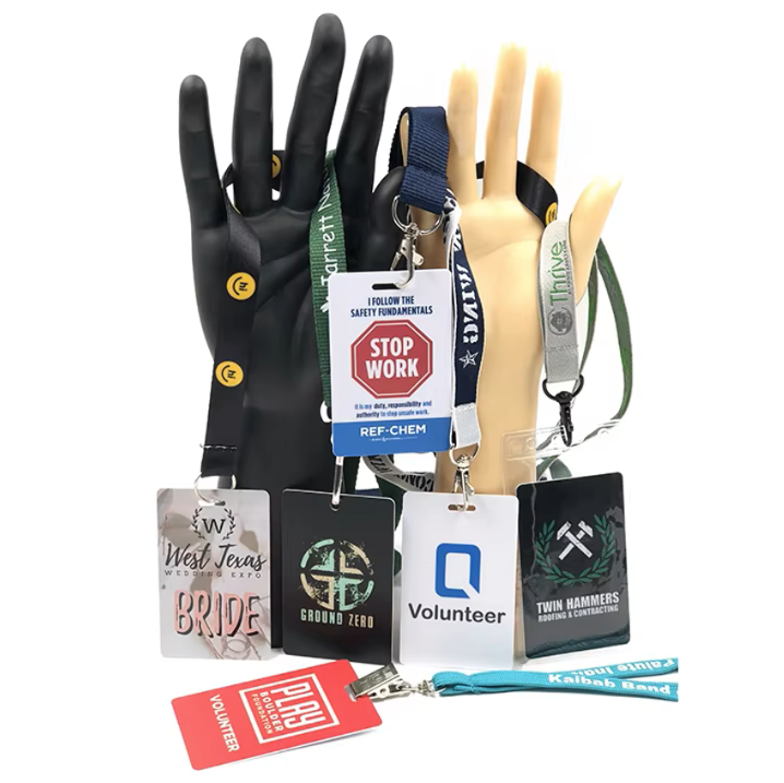 Lanyards-挂绳+胸卡.png