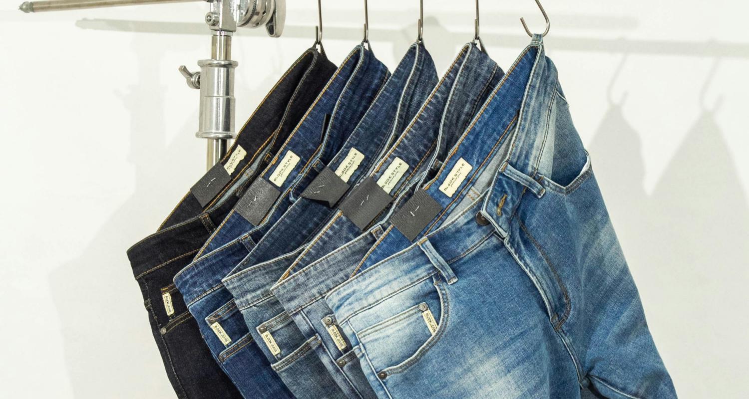 Custom+Pants+Manufacturer-1.jpg