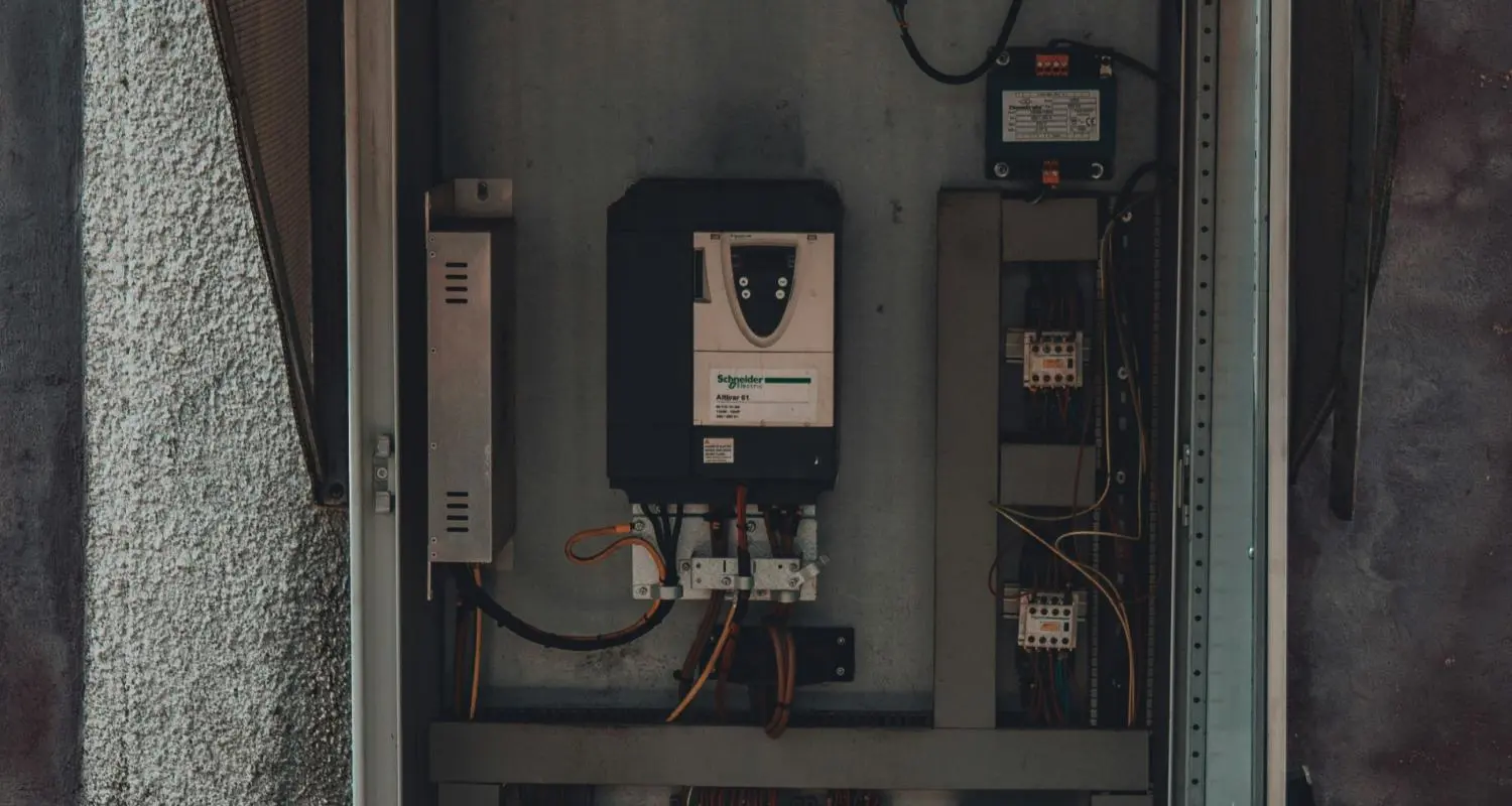 ผู้ผลิตตู้แจกแจง OEM และ ODM ในประเทศจีนสำหรับโซลูชันพลังงานแบบกำหนดเอง