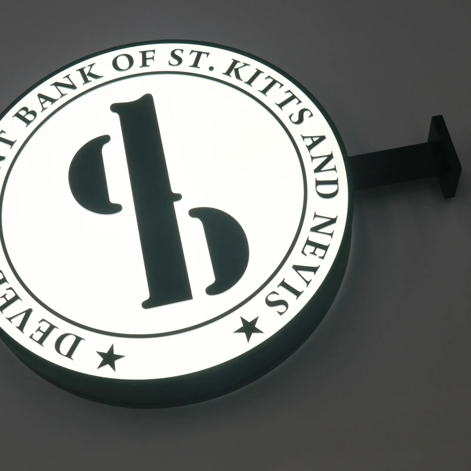 Custom Round Double Sided Projecting Light Box with Raised Acrylic Letters