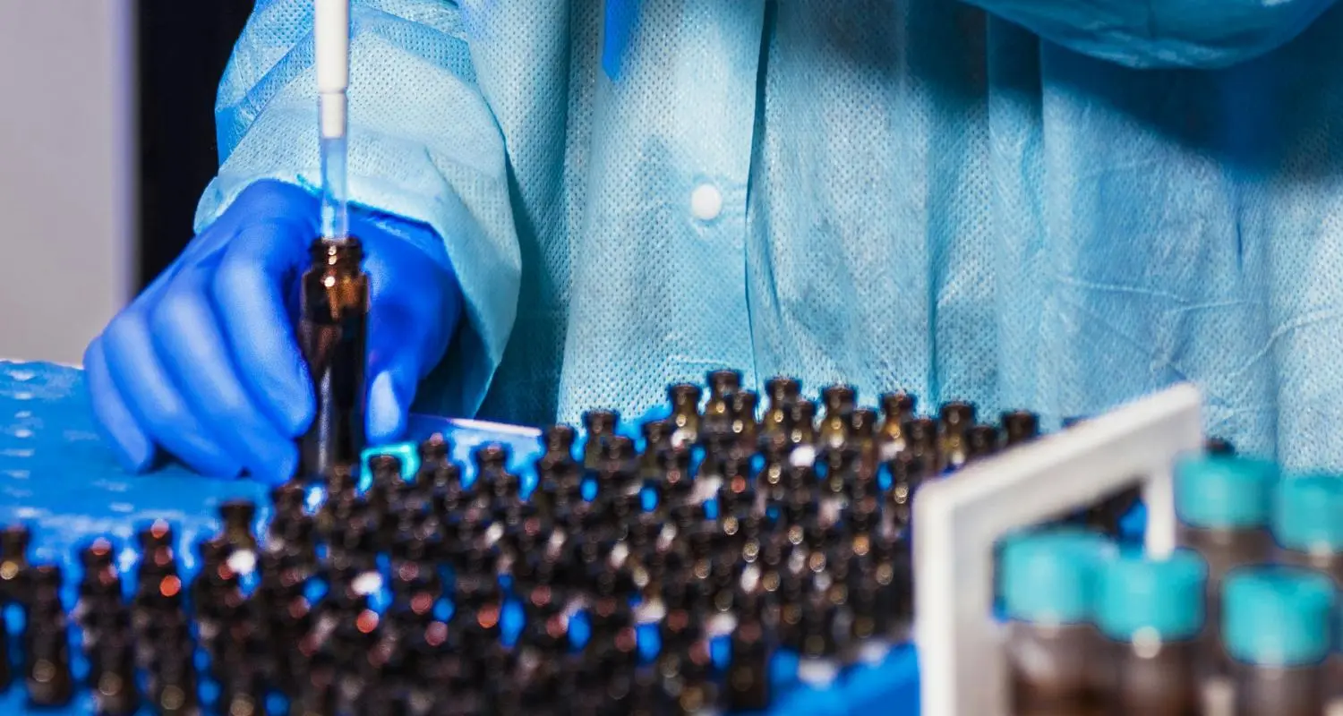 Why Is Steel a Popular Material for Laboratory Fume Hoods?