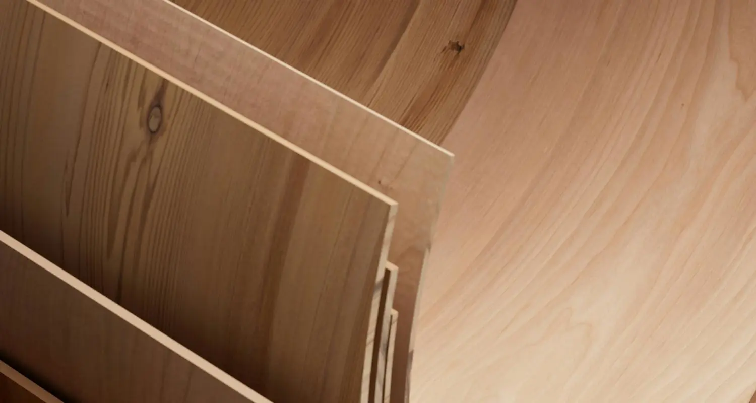 Fabricant de placages de bois sur mesure pour la décoration intérieure haut de gamme : Solutions premium pour les espaces modernes