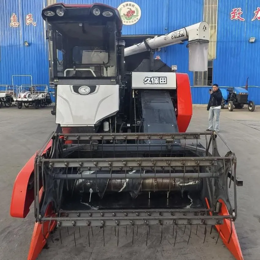 Kubota Pro1008 Mchimbaji wa Pamba na Ngano - Uwezo wa Juu wa 88HP
