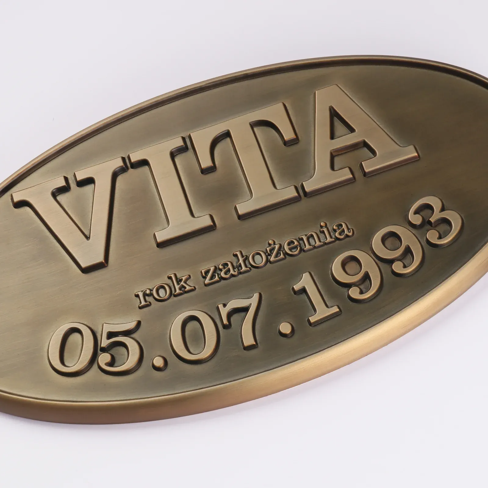 Custom Embossed Aluminium Plaque | Antik Bronz Arkitektonisk Skilt