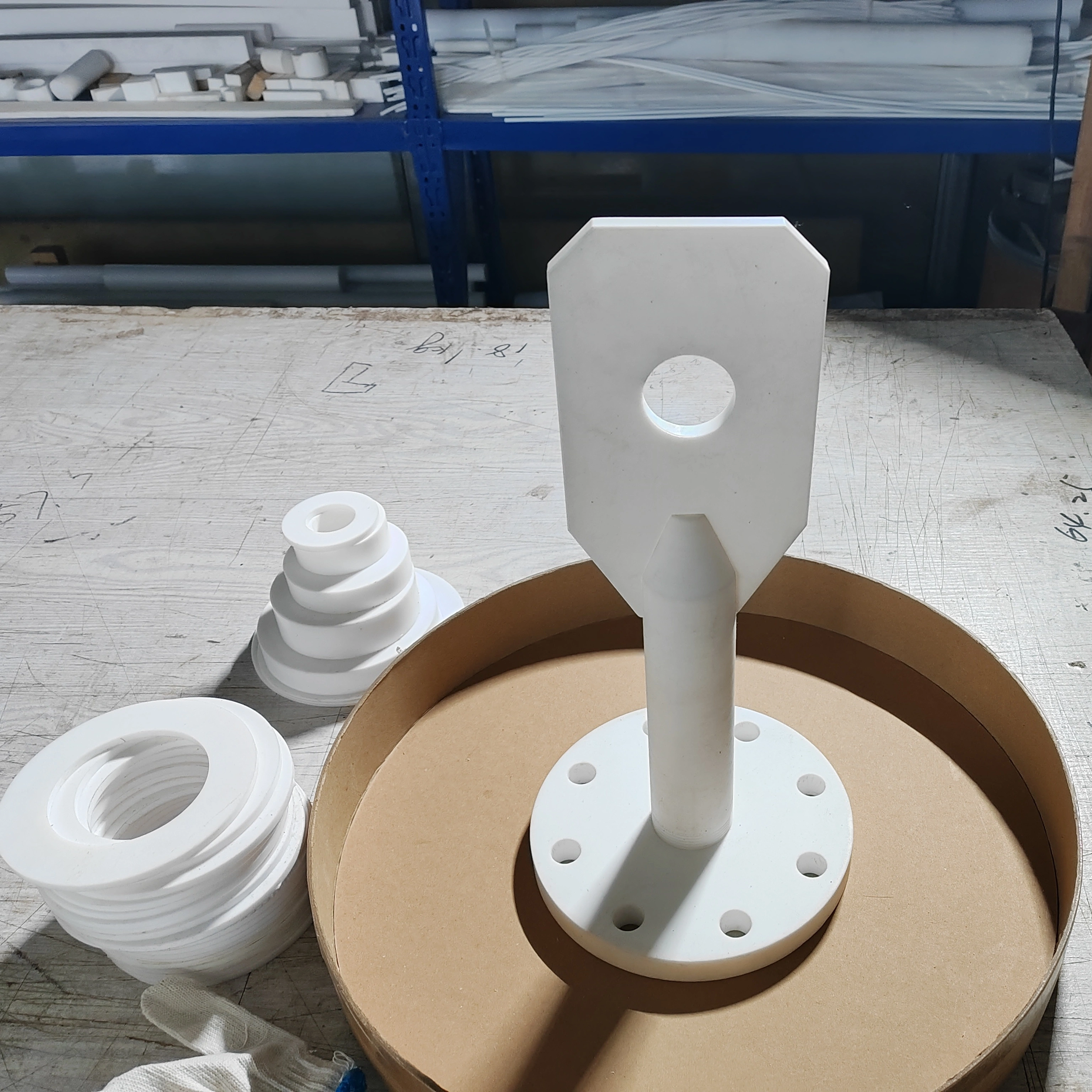 Maßgeschneiderte PTFE-Frästeile | Präzise Fluoropolymerbauteile
