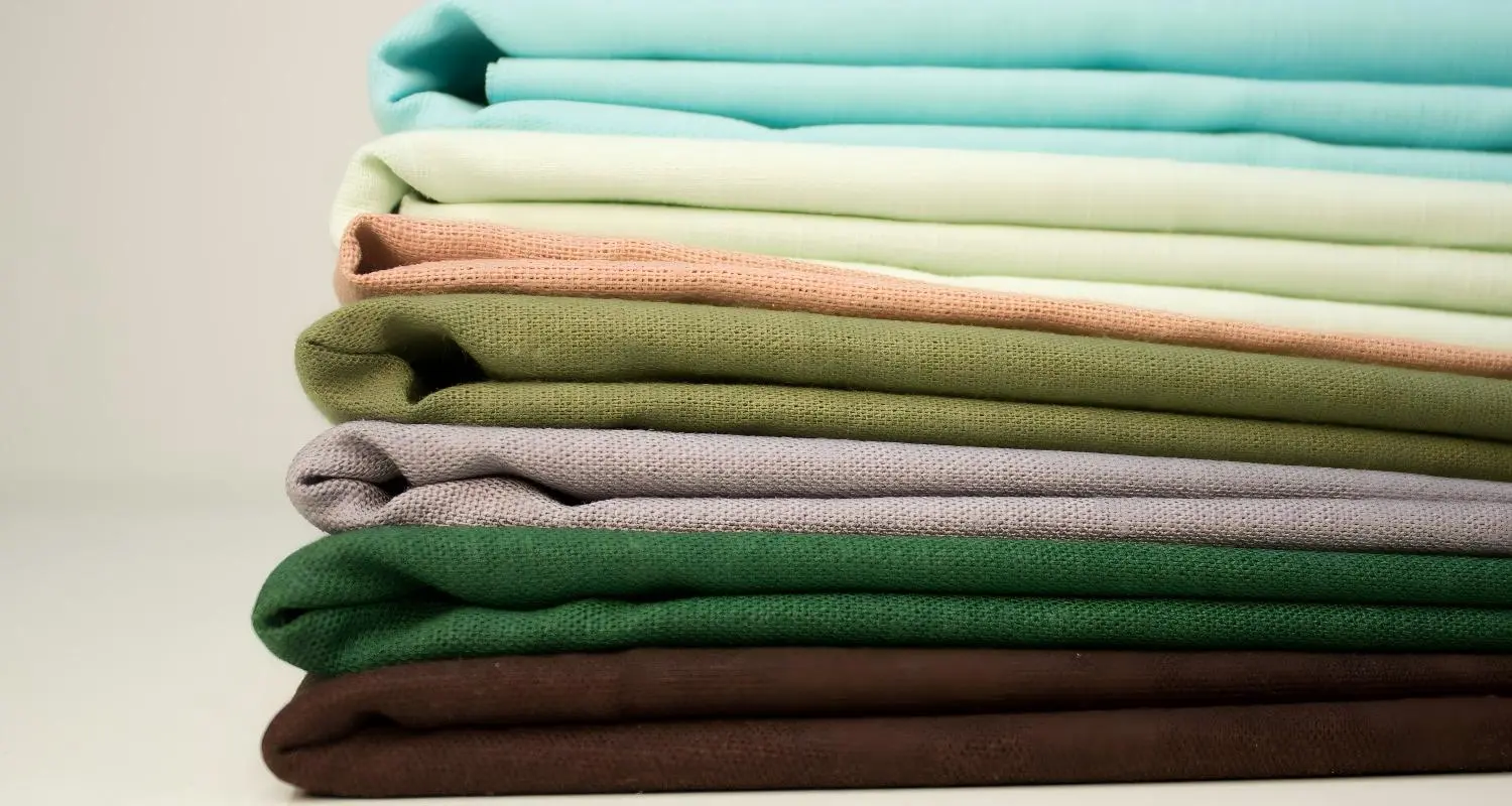 Guia de Aquisição de Tecidos Sustentáveis: Como Escolher Tecidos Ecológicos para Marcas de Roupas