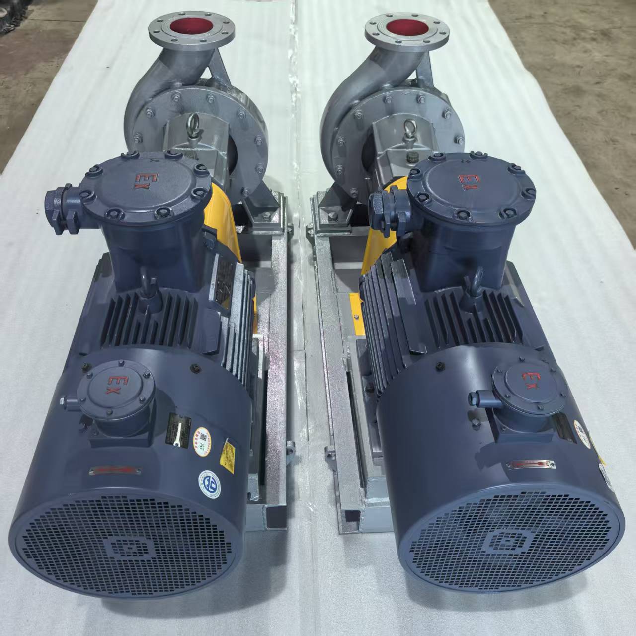 IH chemical centrifugal pump 28.jpg