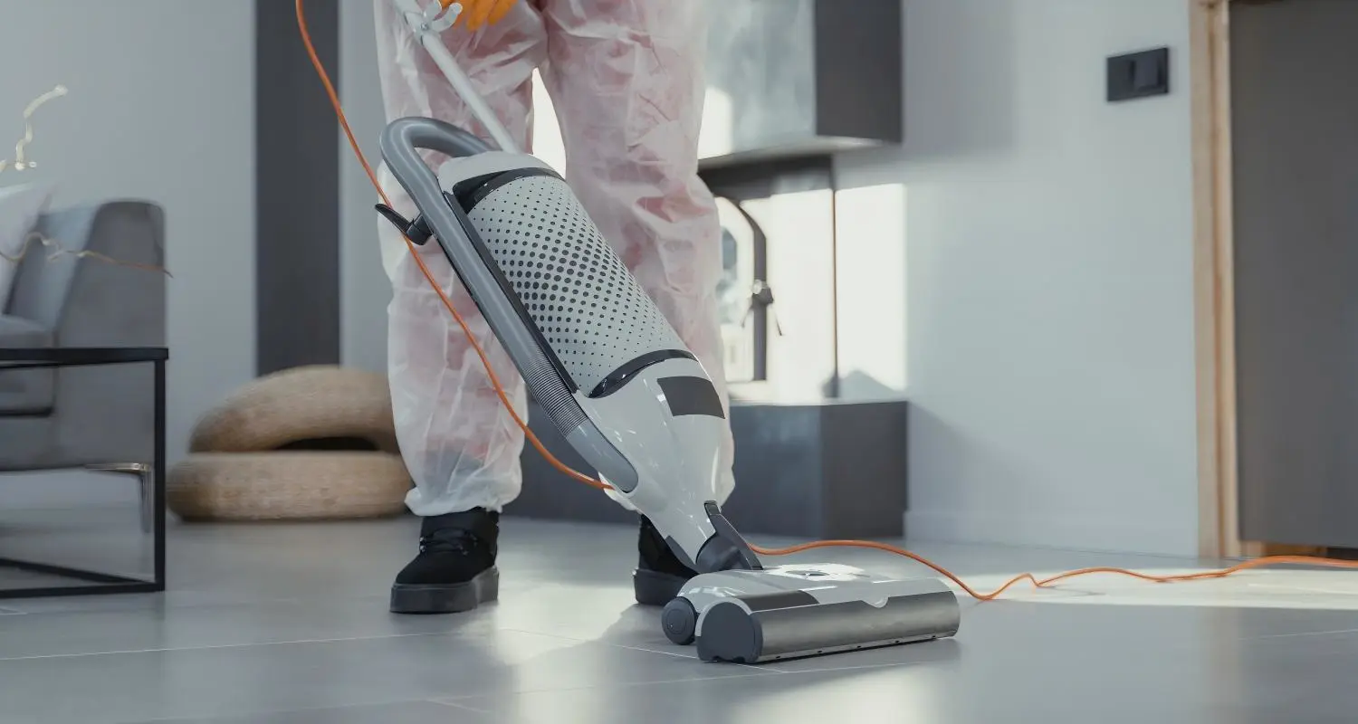 How Does Floor Scrubber OEM Manufacturing Work?