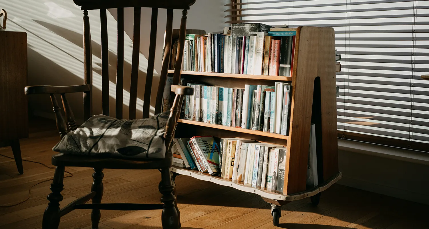 Transformez votre espace avec une bibliothèque en bois de qualité