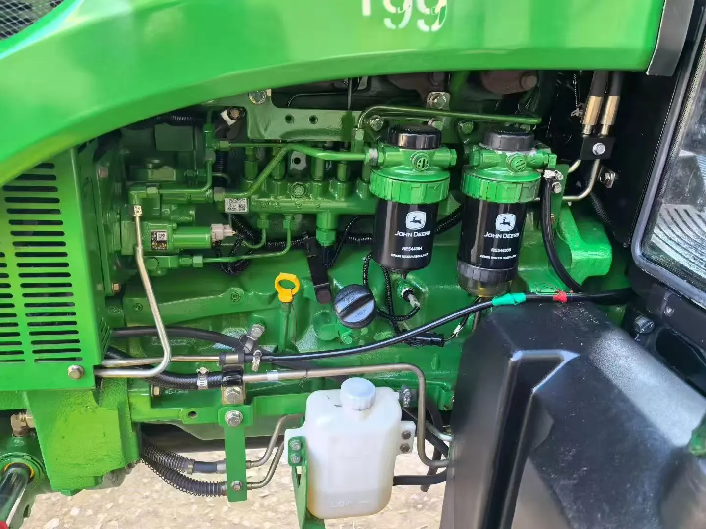 John Deere 954 95PS Allrad-Landwirtschaftstraktor