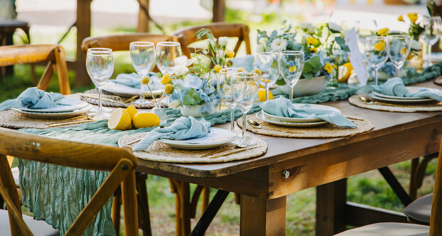 wooden garden table.png