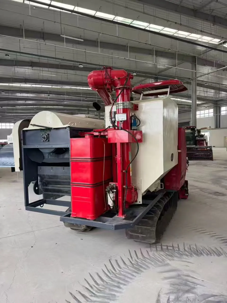 Lovol RG50 Combine Harvester - 5 kg/s Feeding Capacity