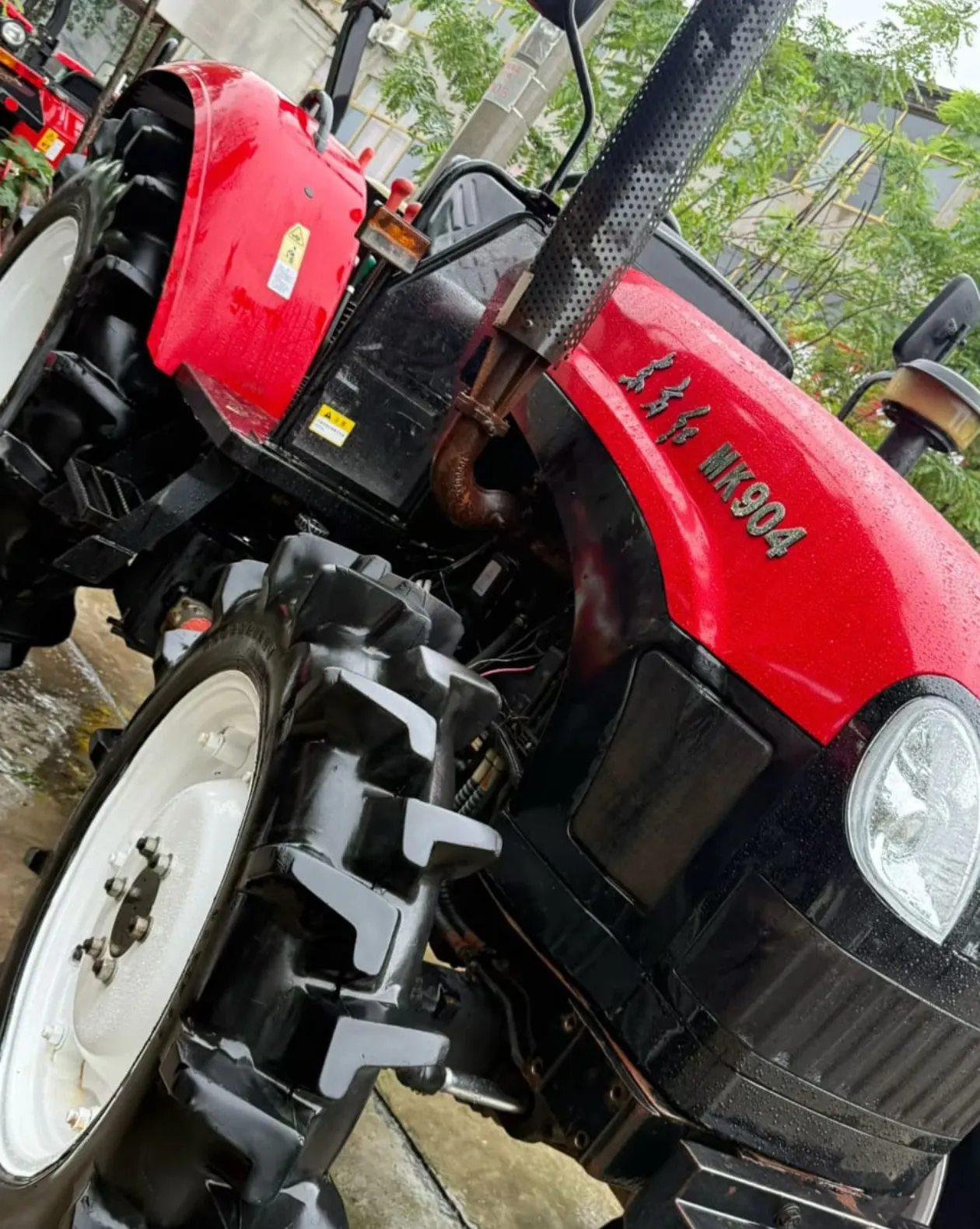 Trator 4WD Dongfanghong 904 | Trator Agrícola Refeito de 90 CV