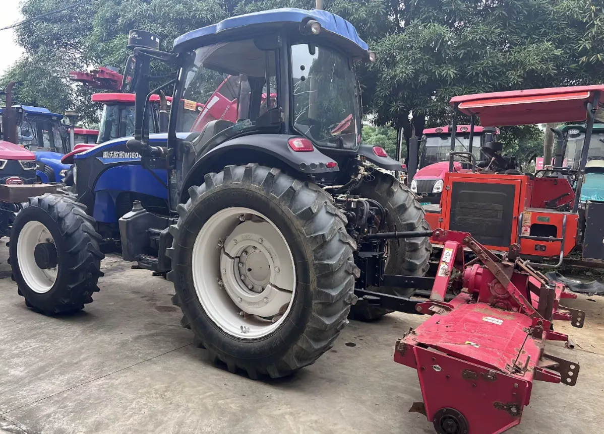 Traktor 4WD LOVOL Euro M1504 | Traktor Pertanian 150HP yang Diperbaharui