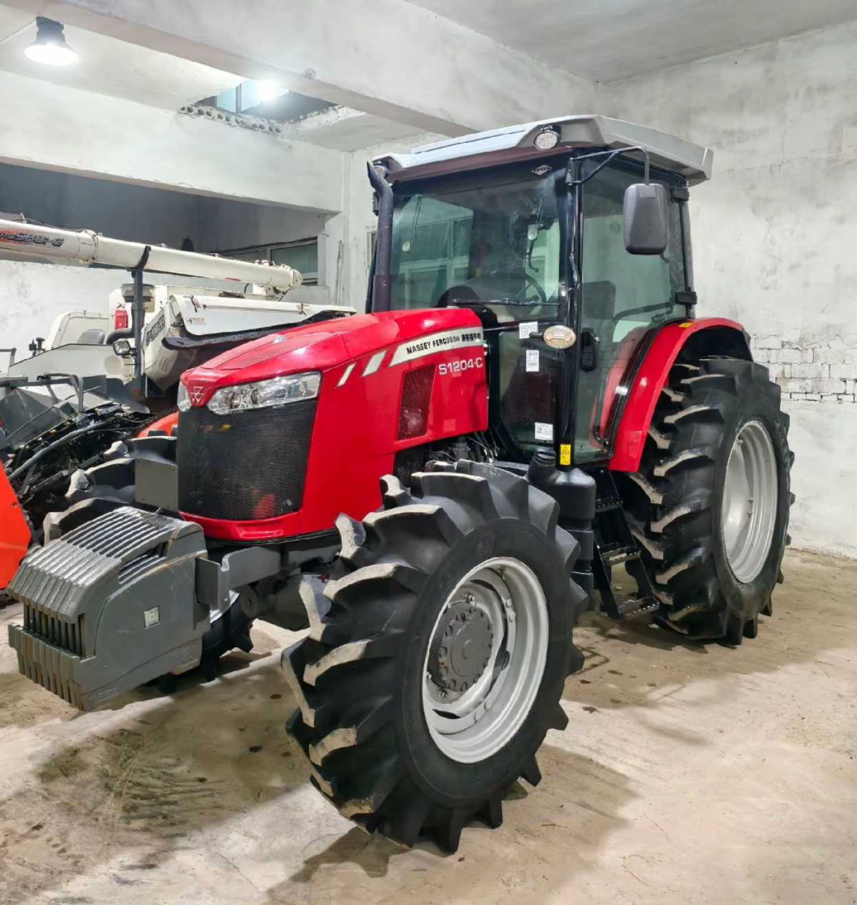 Massey Ferguson S1204-C(3).png