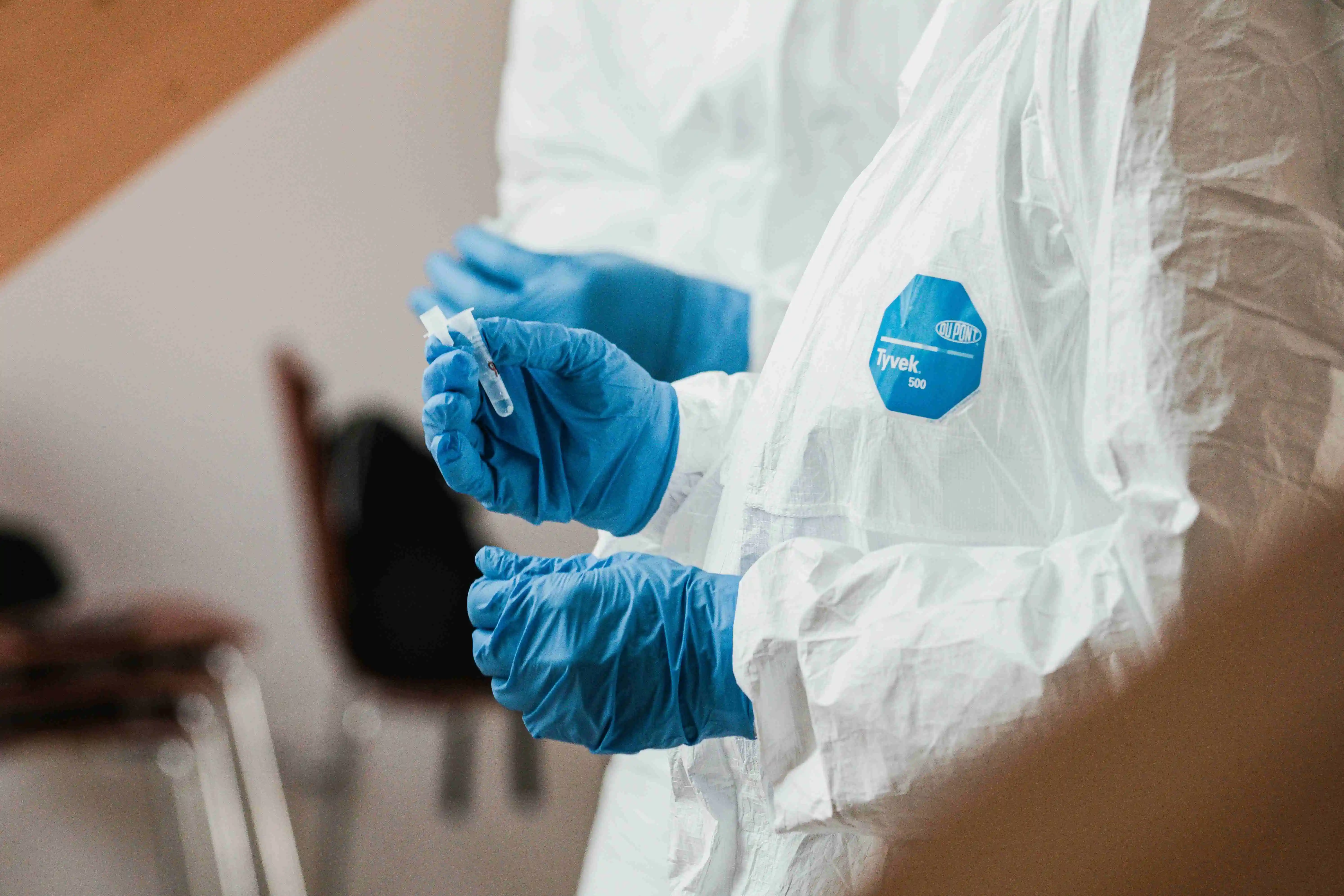 Ductless Fume Hood Advantages for Contemporary Laboratories
