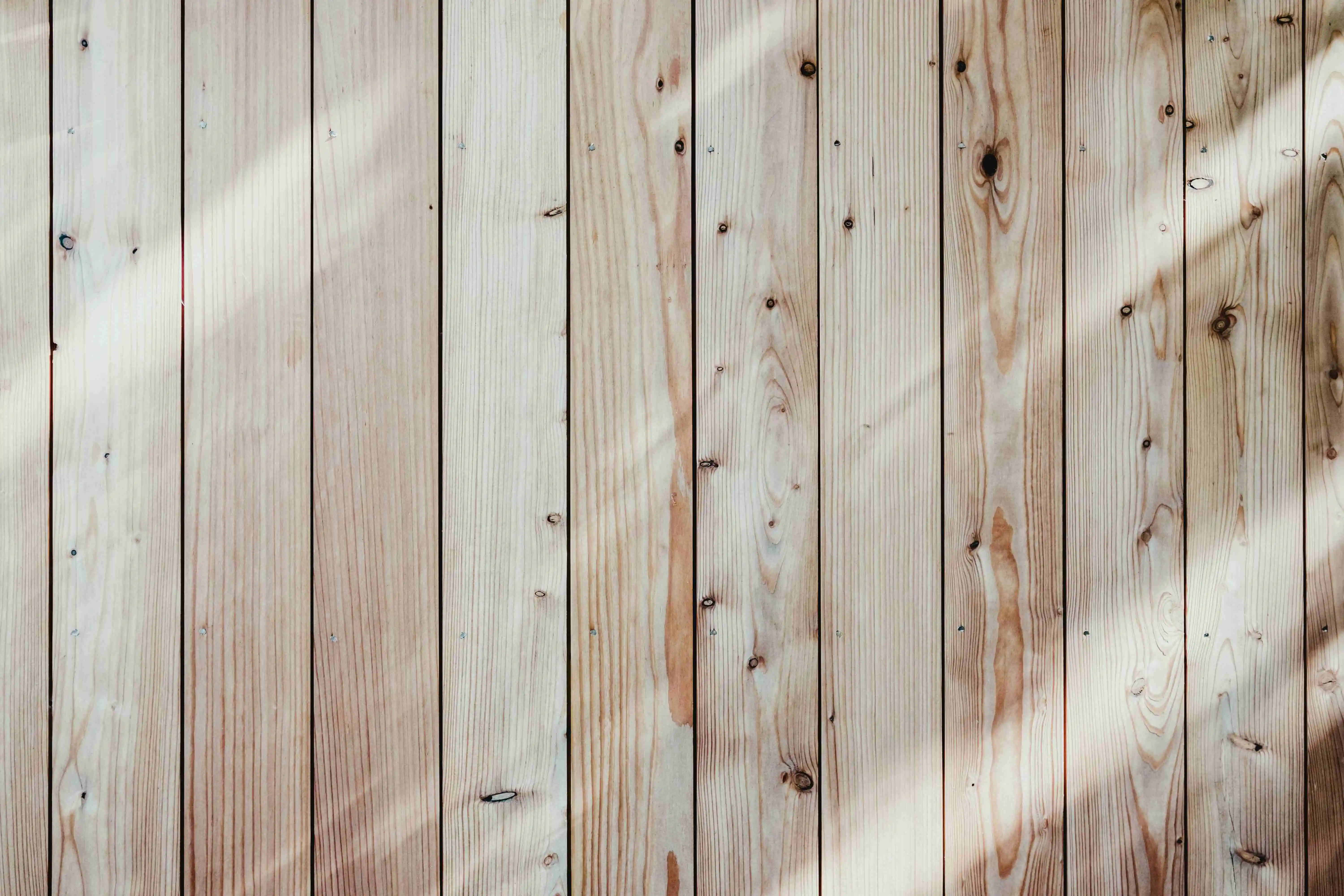 Comment choisir un placage de bois pour un intérieur moderne