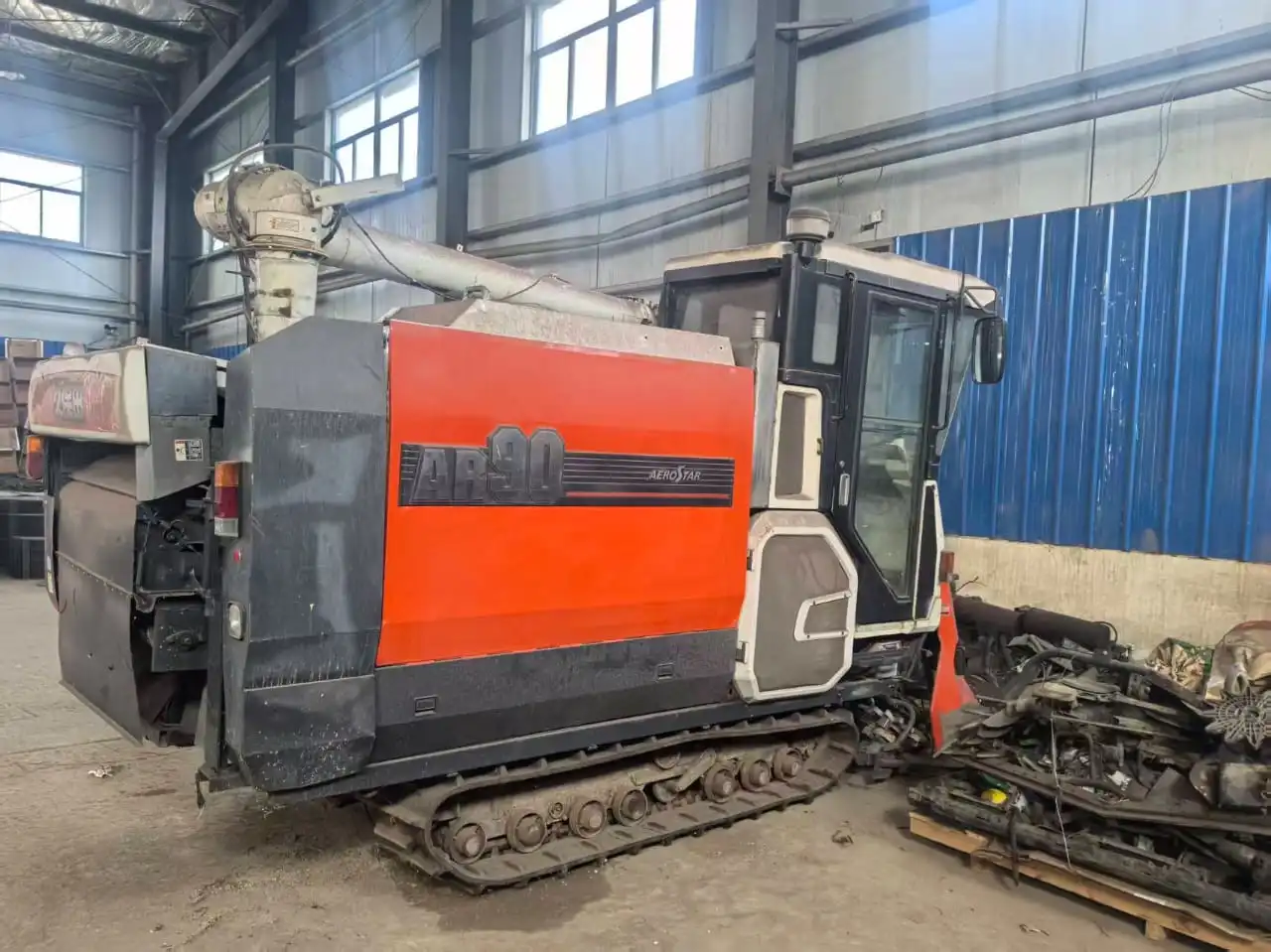 Colheitadeira Meia-Alimentada Kubota AR90 Aerostar | Colheitadeira de Arroz