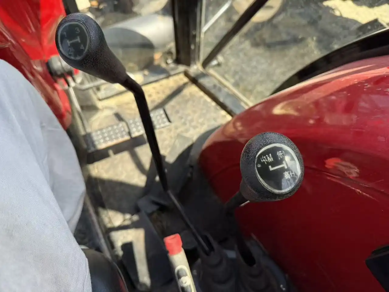 Trator 4WD Dongfeng DF1204-8 | Trator Agrícola de 120HP