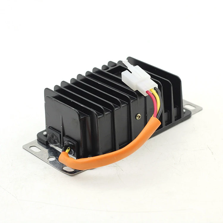 Bộ chuyển đổi điện áp một chiều cho xe điện, 48-72V chuyển sang 12V 20A, loại phổ thông, thích hợp cho Deep Source No.9 và Yadea