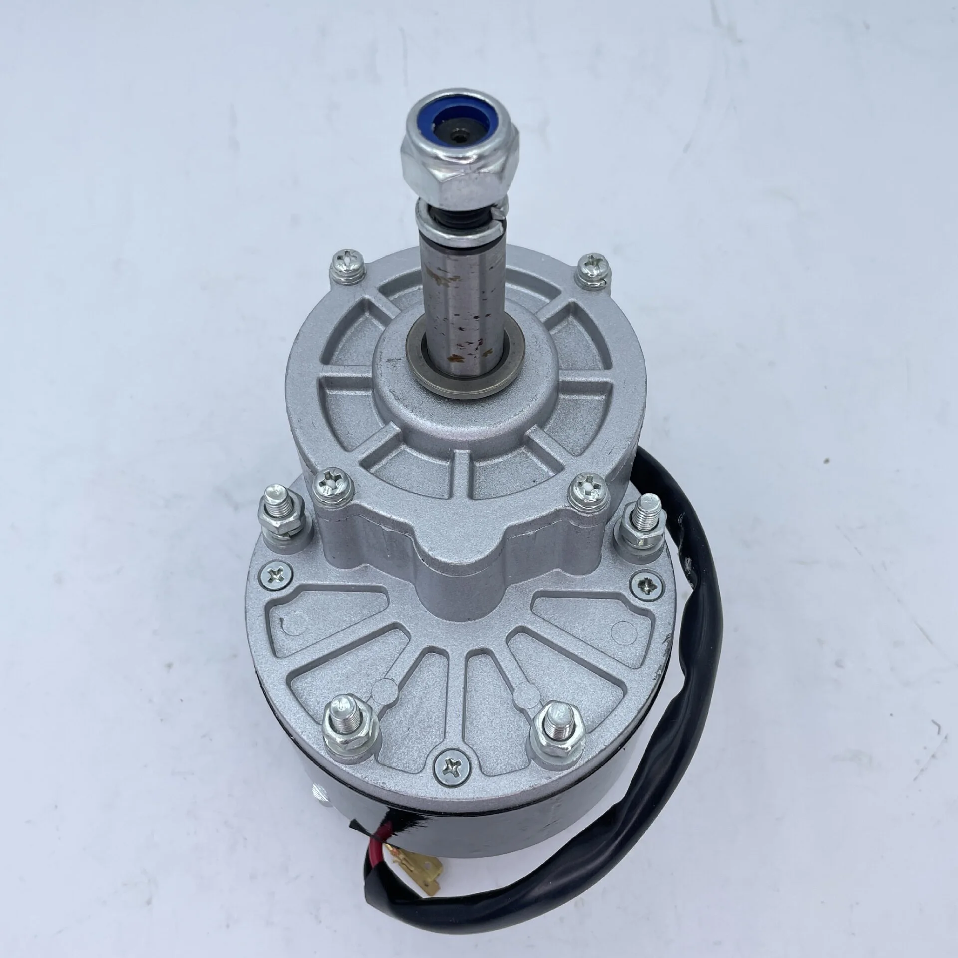 Unite Boco xe tay ga tự cân bằng điện xuyên biên giới động cơ có chổi than Mô hình IE1 hiệu quả 24V 250W