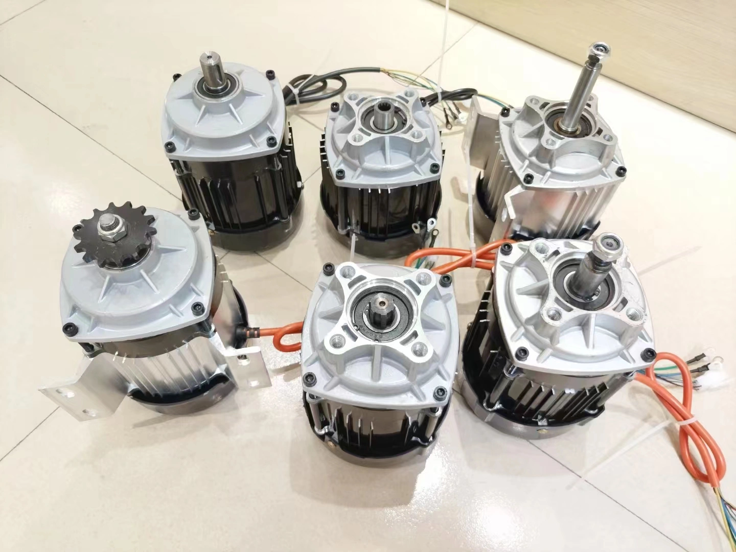 중앙 구동 모터 1000W 800W 72V 전기 오토바이용 DC 모터