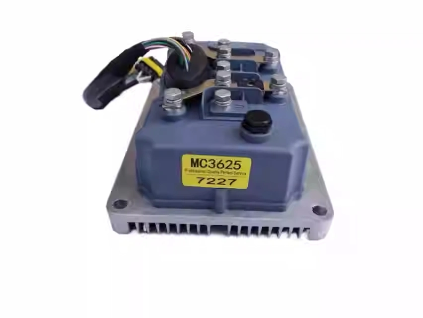 Xe điện 72V Bộ điều khiển động cơ AC 7.5kw Bộ điều khiển động cơ xe điện