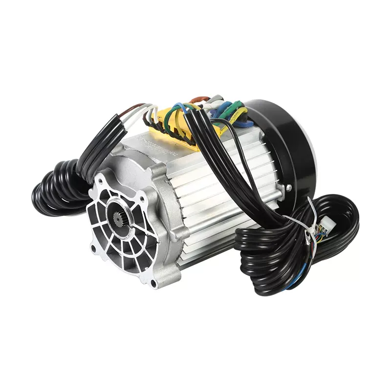 Xe máy ba bánh điện công suất lớn 72V 8KW cầu sau có số động cơ không chổi than BLDC sáu pha nam châm vĩnh cửu đồng bộ của Đại Thái