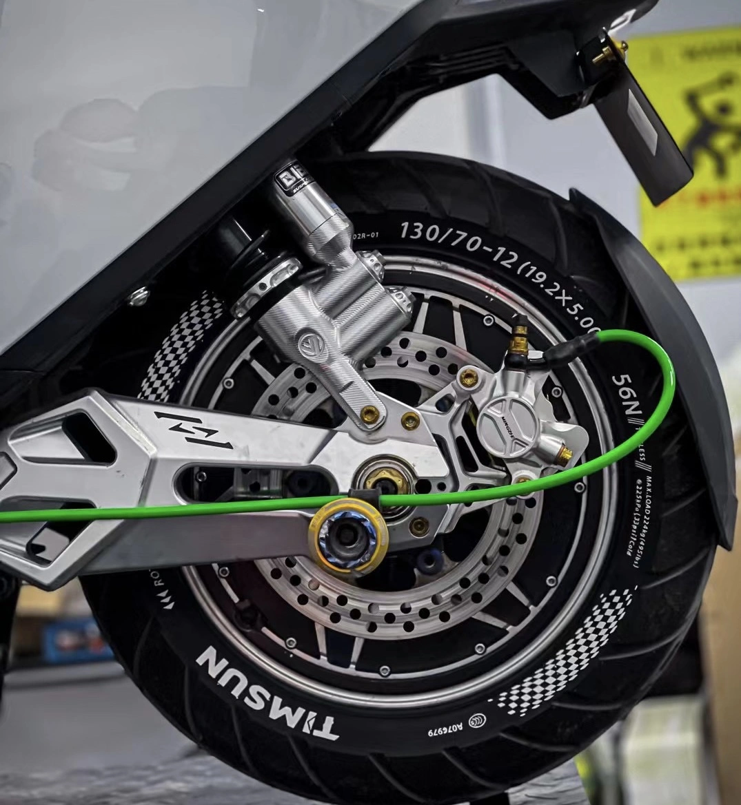 Bơm phanh xe máy New明 Zhejiang hợp kim nhôm đôi piston kẹp M9 phù hợp để độ/nâng cấp cho Yamaha/Kawasaki 1 năm
