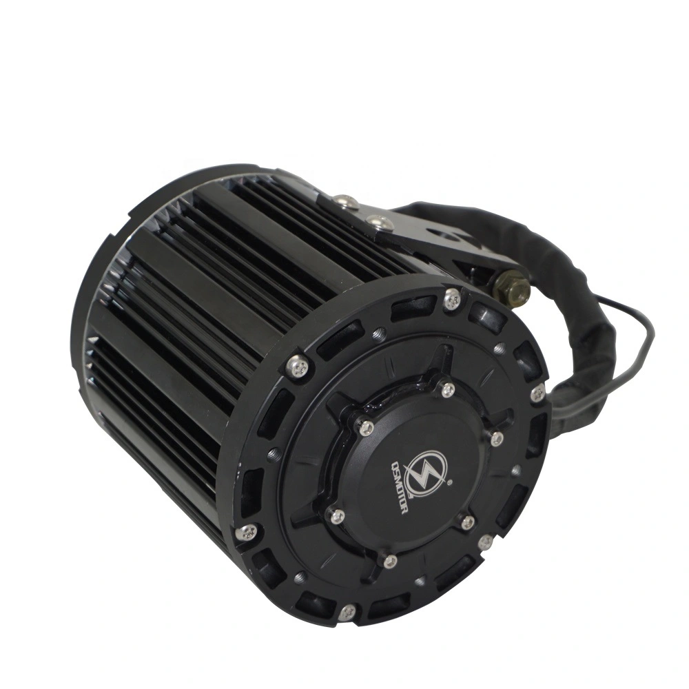直流轮毂电机，适用于电动摩托车，功率 138，4千瓦，电压 72V，转速 100公里每小时，为中间驱动电机。