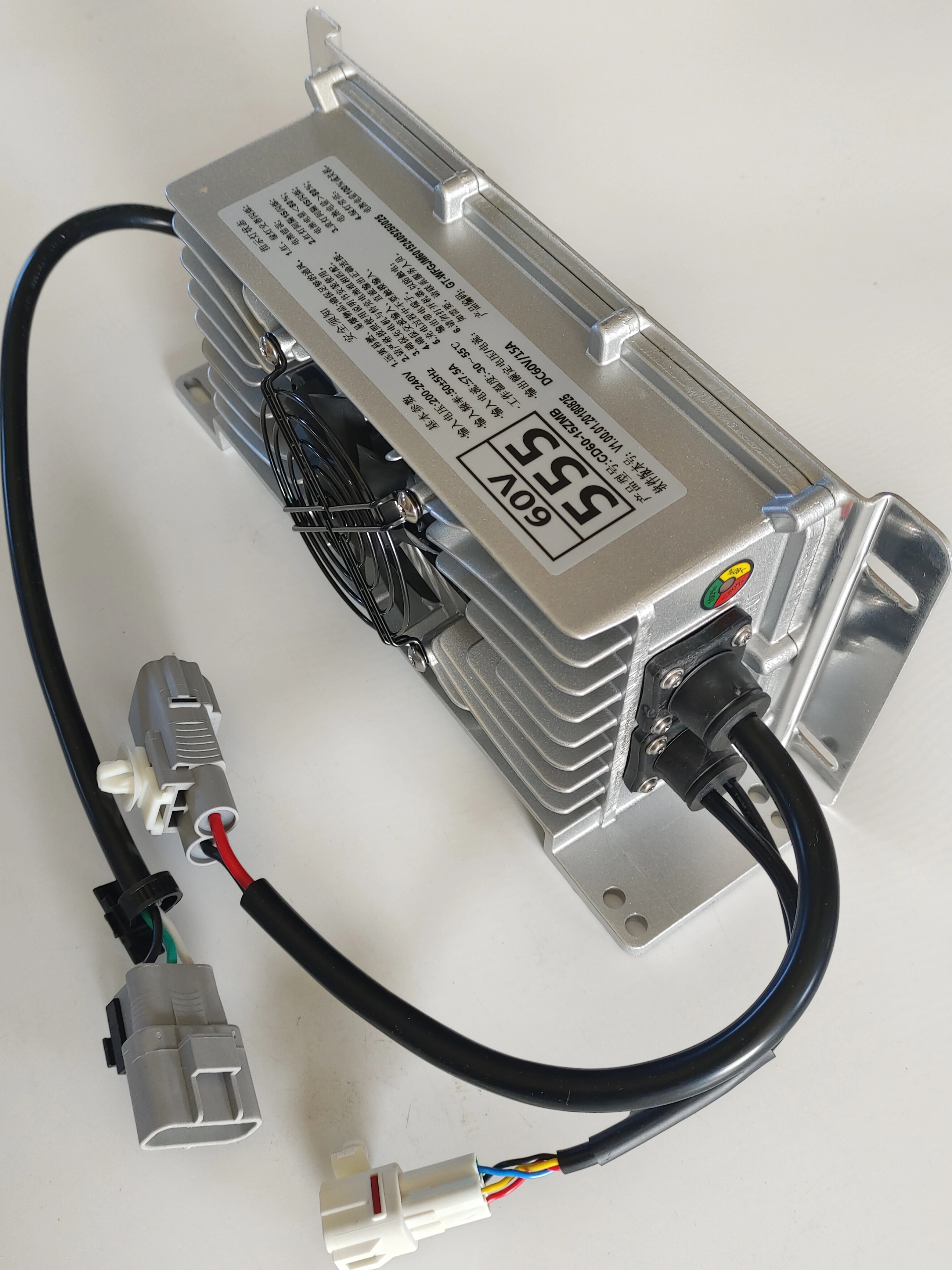 其他汽车充电器60V 72V15A旧原装插头