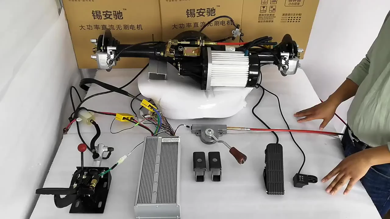 xe điện cầu sau toàn bộ thay đổi hộp số Cụm cầu sau phanh đĩa 60V 72v 1500