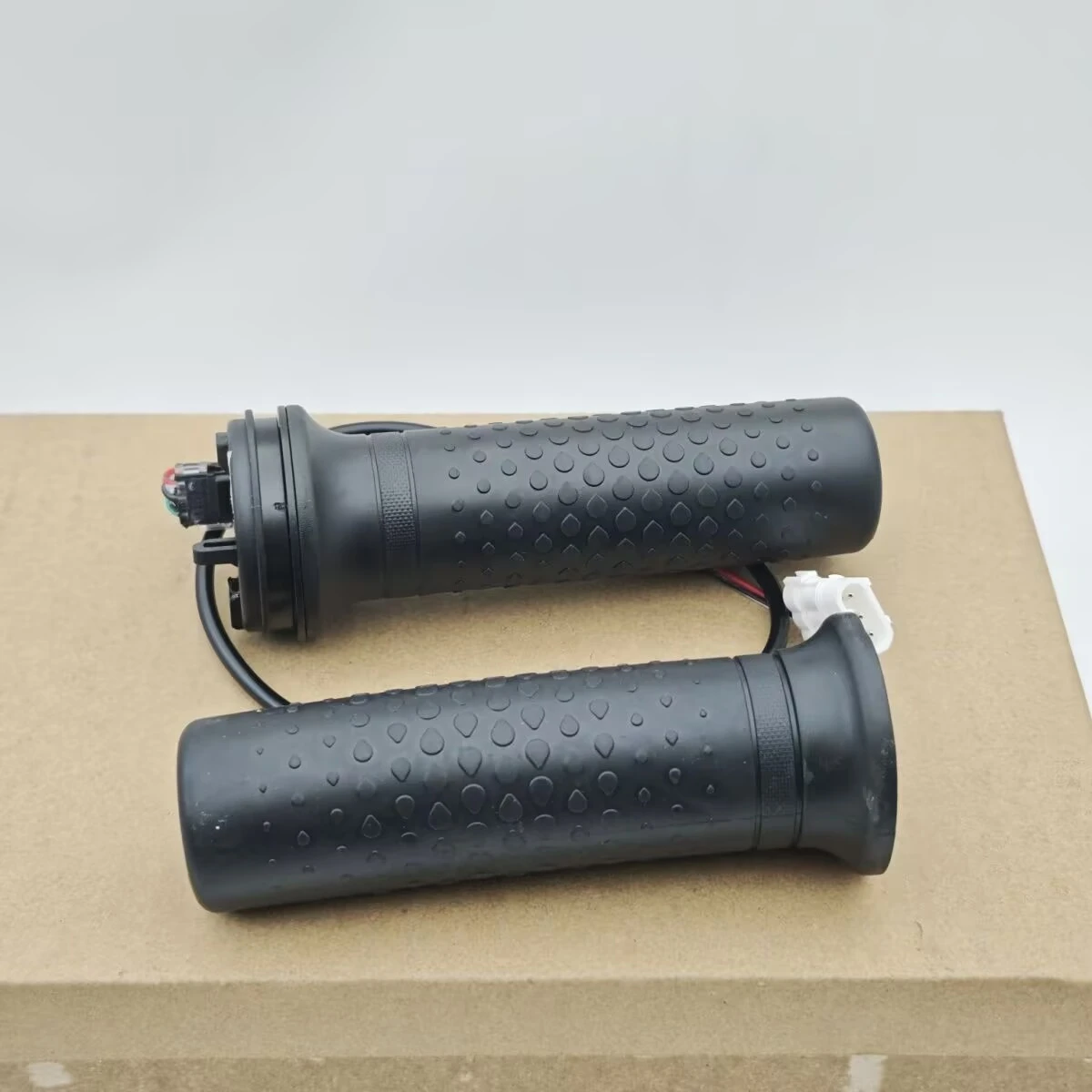 Electric Fuel Oil Motorcycle Speed Regulator Throttle Damper Switch Handle Grip Black Taiwan BEILSKY Sette North Jade Rabbit