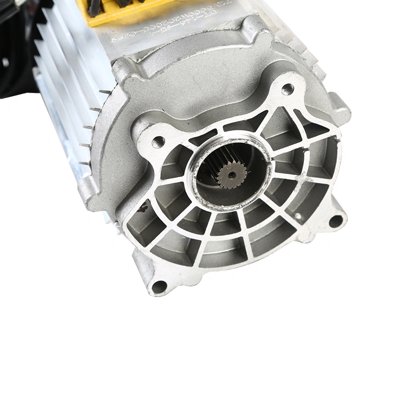 高性能 72V 8KW 变速后桥永磁同步六相无刷直流电机，适用于重型电动三轮车