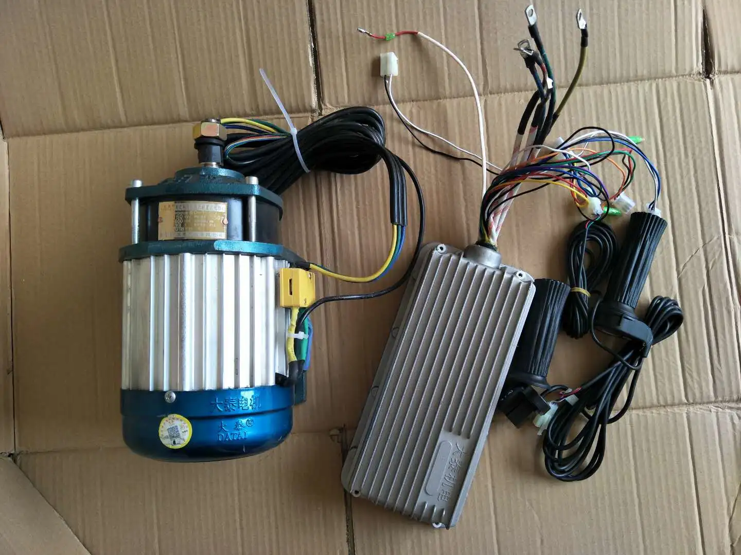 电动车三轮车中置链条电机 60V 72V 2000W 无刷电机